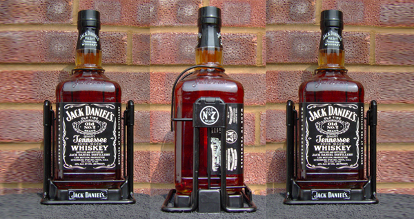 Jack Daniels Cradle Pourer