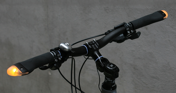 Blinker Grips